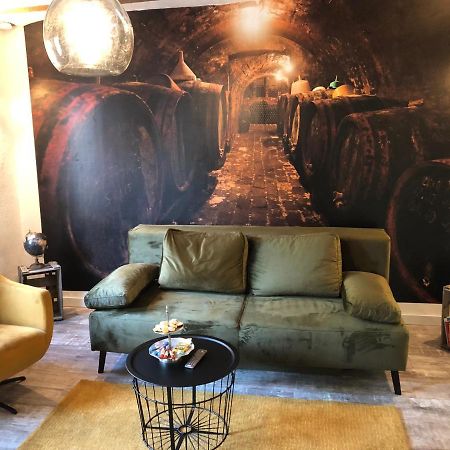 Schoene Ferienwohnung Gewoelbekeller Fachwerkhaus บาคาราค ภายนอก รูปภาพ