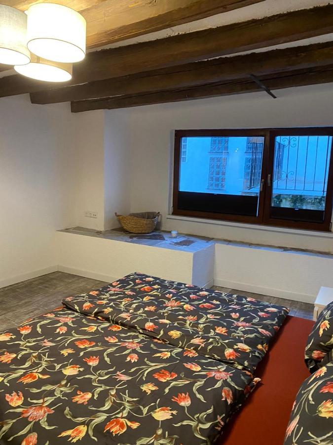 Schoene Ferienwohnung Gewoelbekeller Fachwerkhaus บาคาราค ภายนอก รูปภาพ
